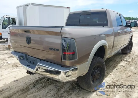 2010 Dodge Ram 2500 z USA, uszkodzony, nr VIN 3D7TT2HT4AG151196